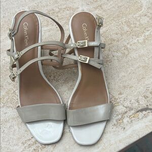 Calvin Klein Women's Sandals in Gray and Cream